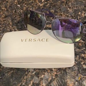 Purple mirrored Versace aviators